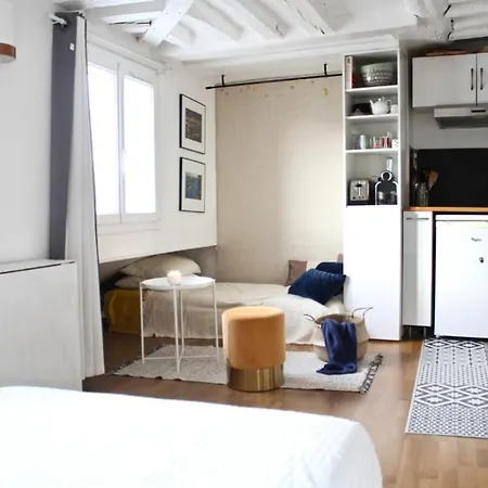 Studio Cocooning Near Marais