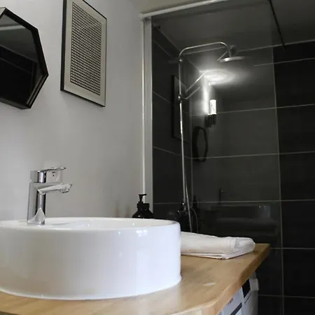 Studio Cocooning Near Marais * Paris